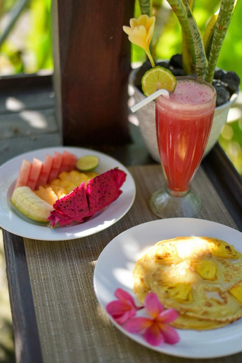 Mesari Hut Lembongan Hotel Екстериор снимка