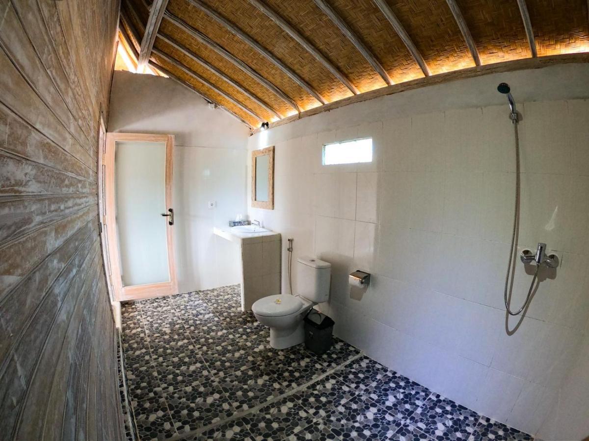 Mesari Hut Lembongan Hotel Екстериор снимка